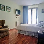 Apartment La Marina *